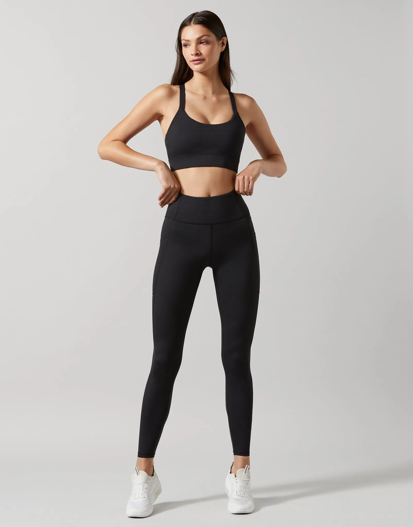 BASELINE Ultra-Core Sports Bra - Black