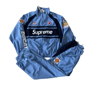Campera Supreme Ducati Track Celeste