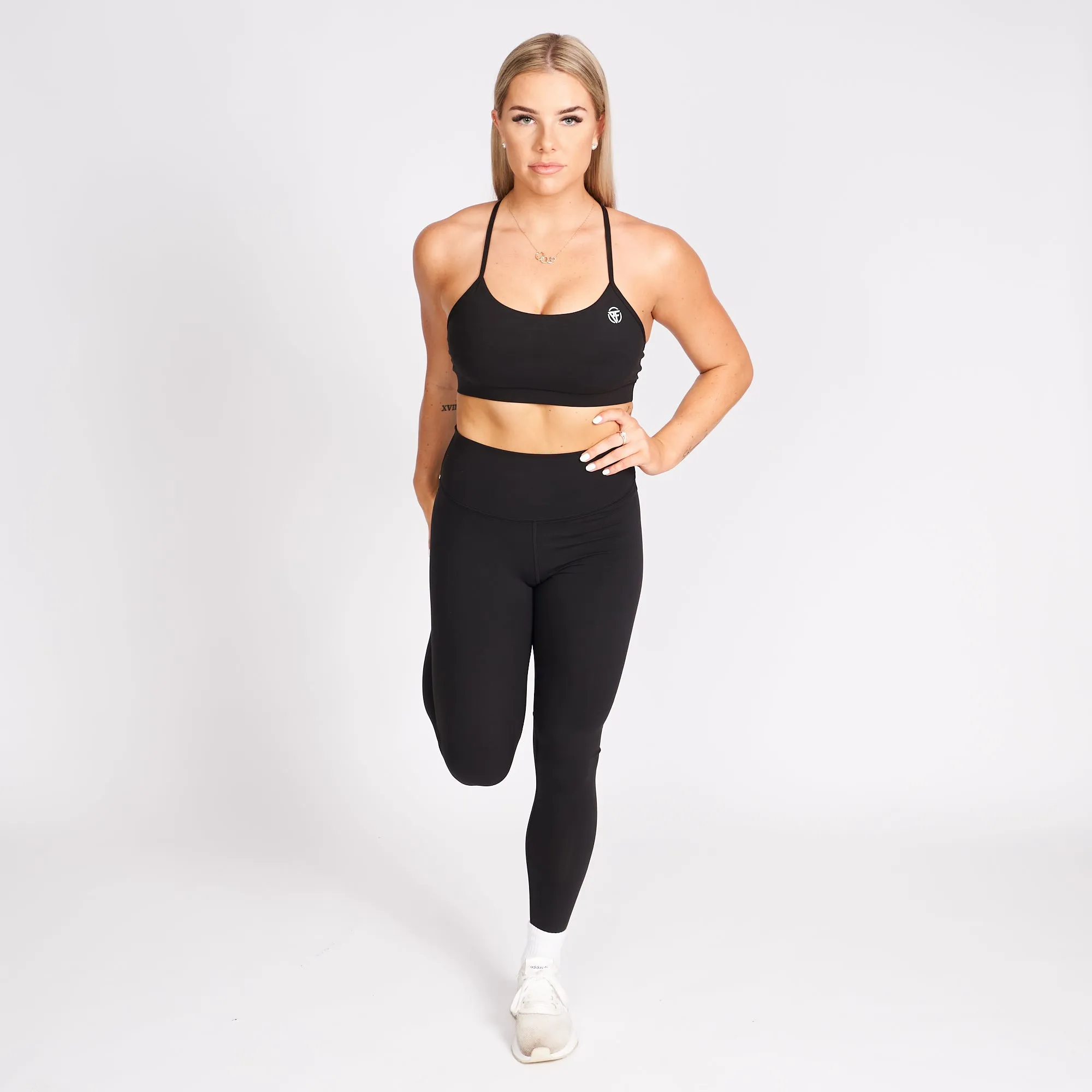 Contour Sports Bra - Black