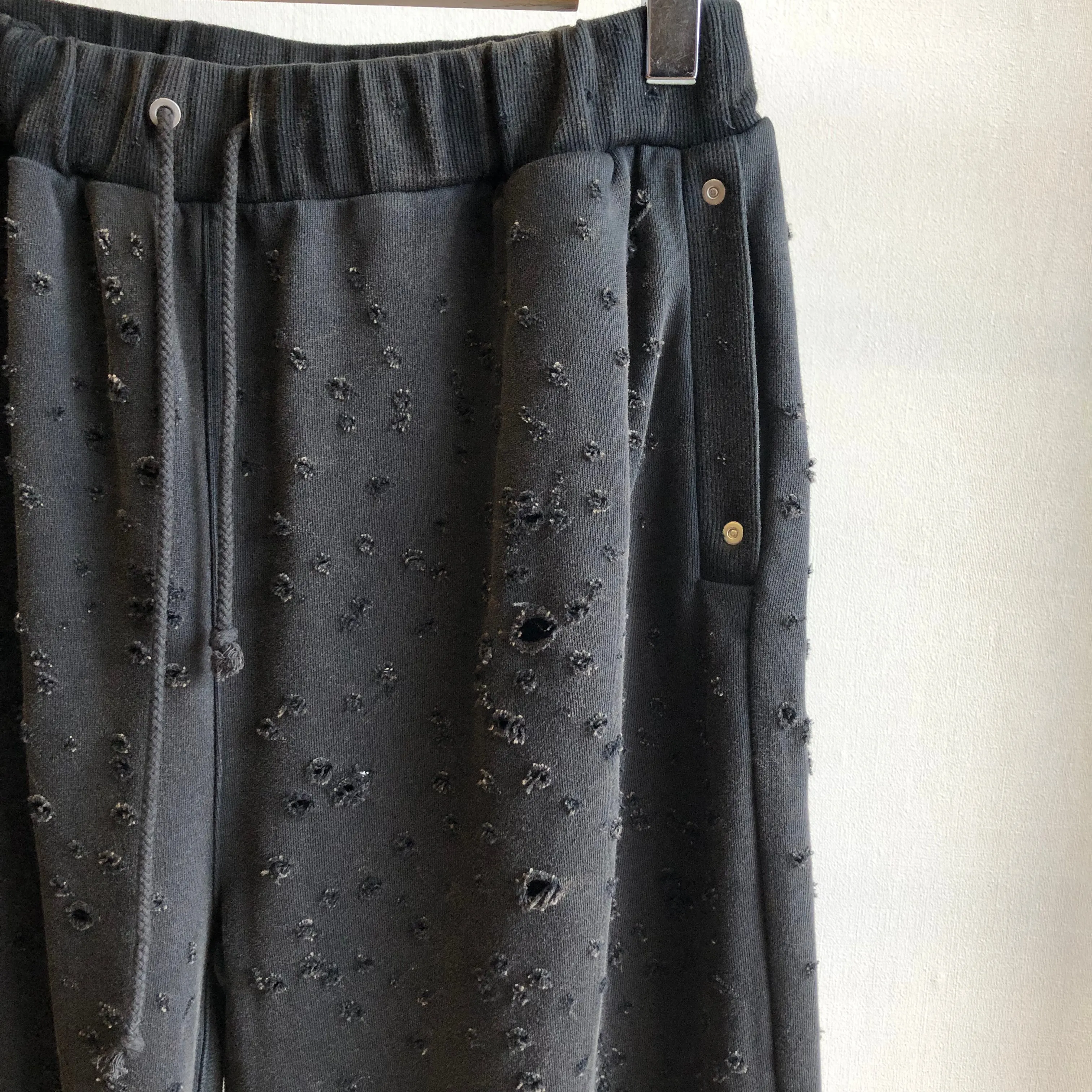 Dameged Baggy Sweat Pants BLACK