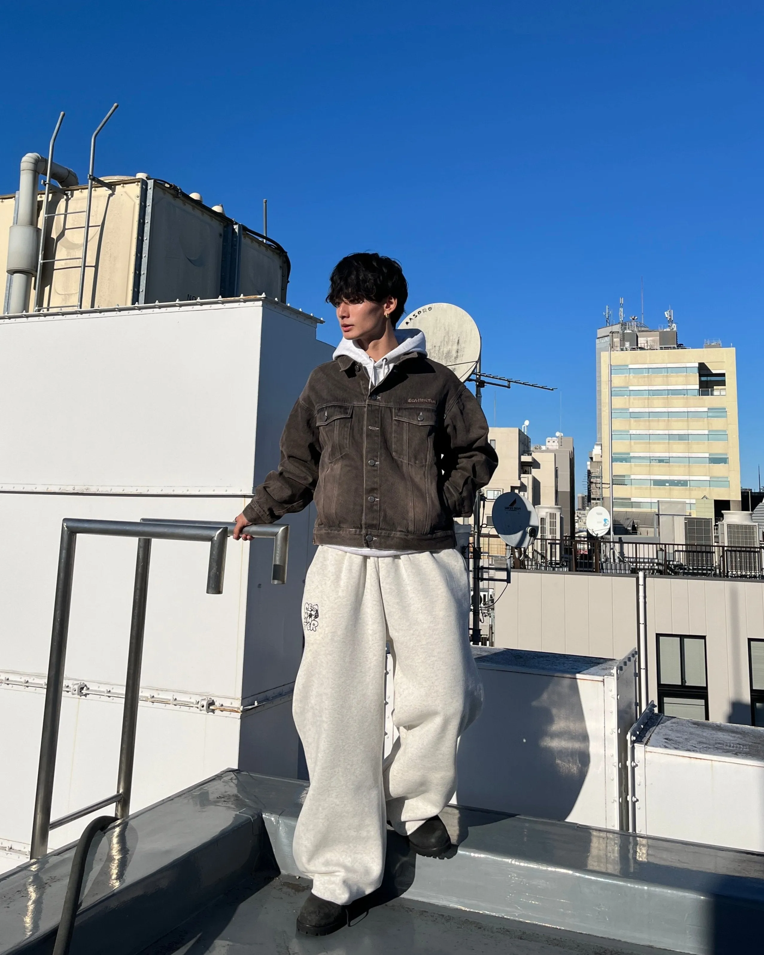 Doodle logo baggy sweat pants