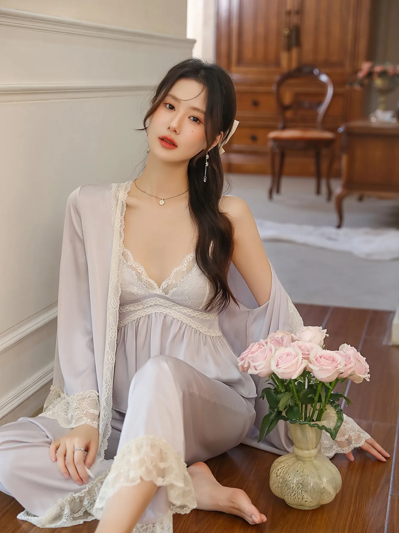Elegant Solid Lace Trim Lounge Set - Women's Long Sleeve Robe, V Neck Peplum Cami Top & Pants