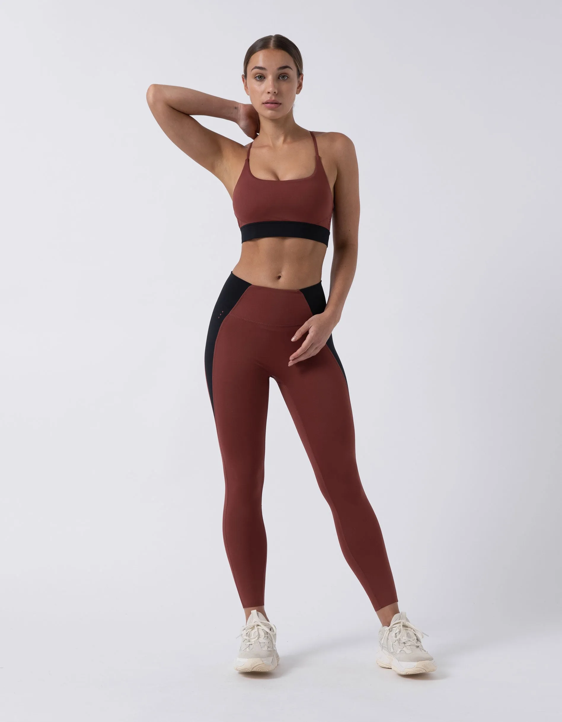 Hold Sports Bra Dk Cherry/Black