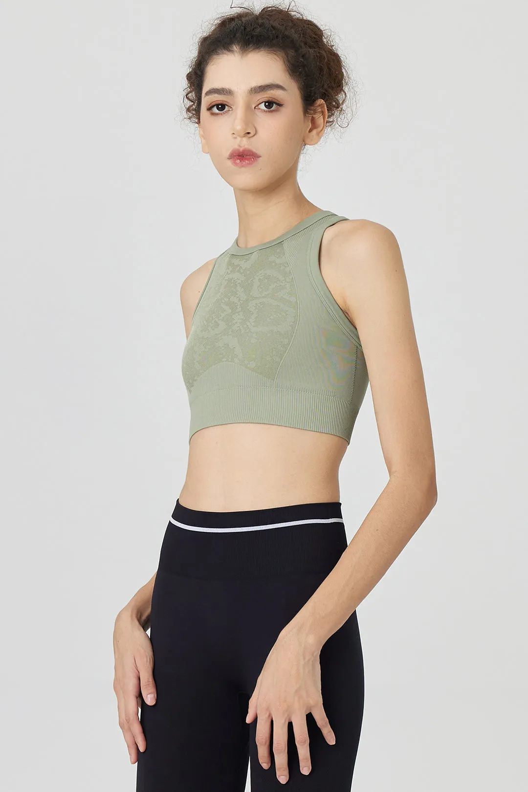 Jacquard Seamless Knit Sports Bra with Built-in Cups