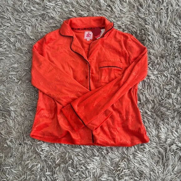 Juicy Couture 3 Piece Long Sleeve, Shorts, and Pants Loungewear Set