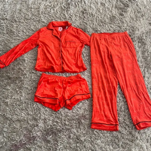 Juicy Couture 3 Piece Long Sleeve, Shorts, and Pants Loungewear Set
