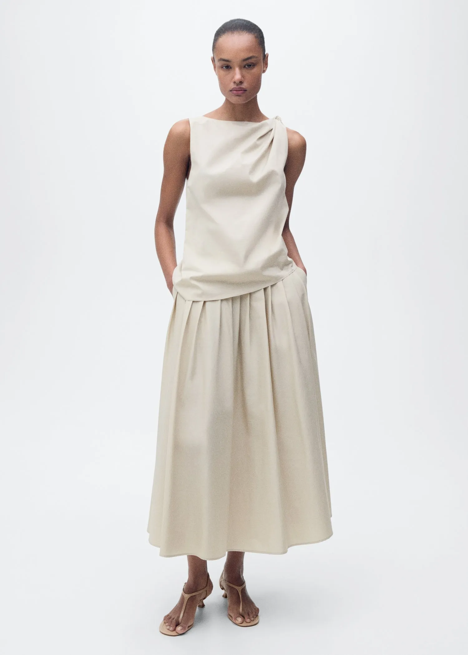 Knotted-hem cotton top