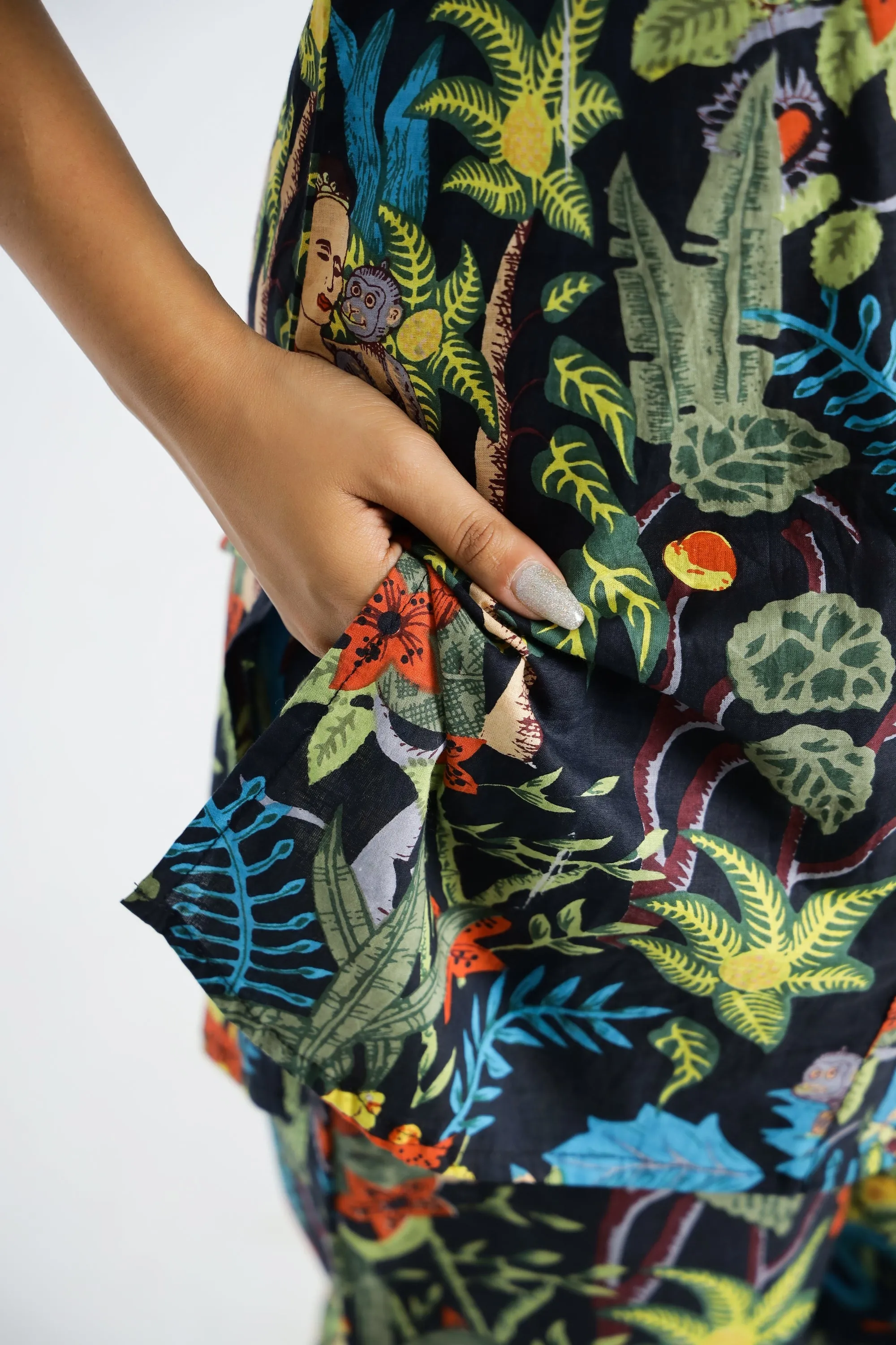 Lady In Jungle Black Collared Cotton Lounge Co-Ord Set with 7 button