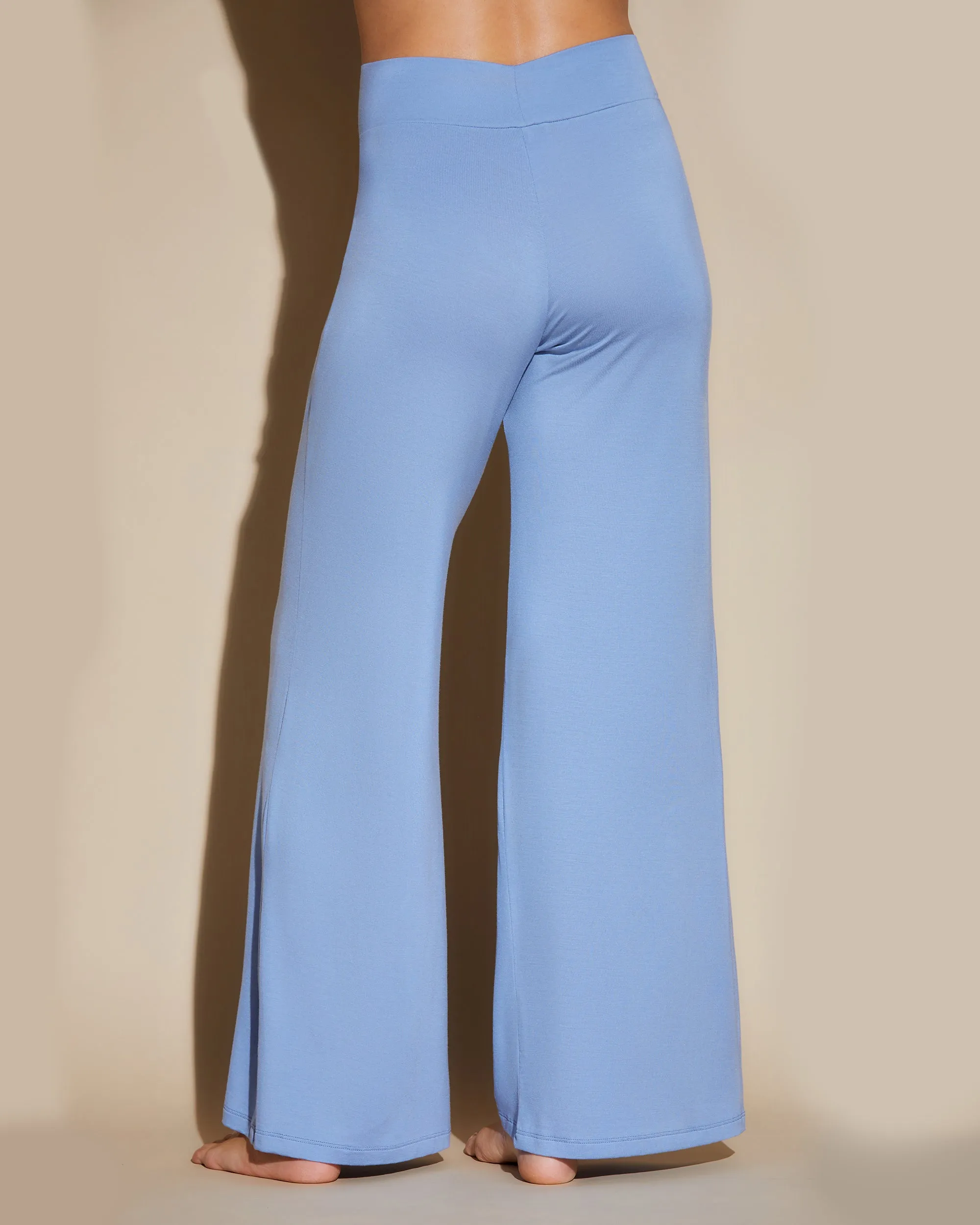 Lounge Hose