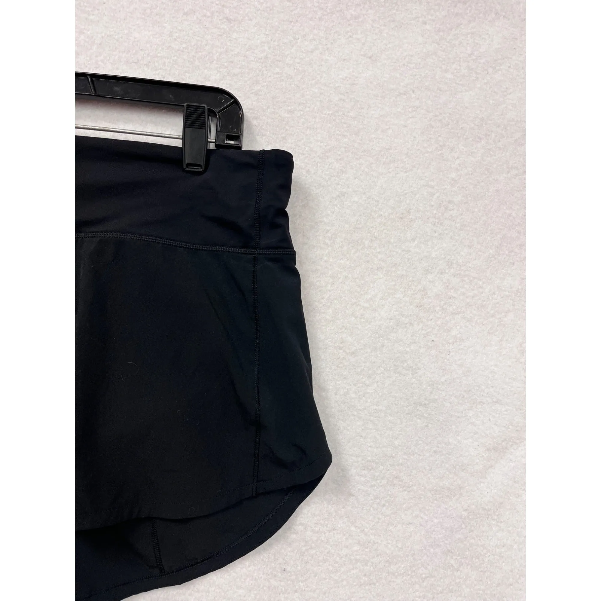 Lululemon Womens Black Athletic Shorts Size 8 #8033