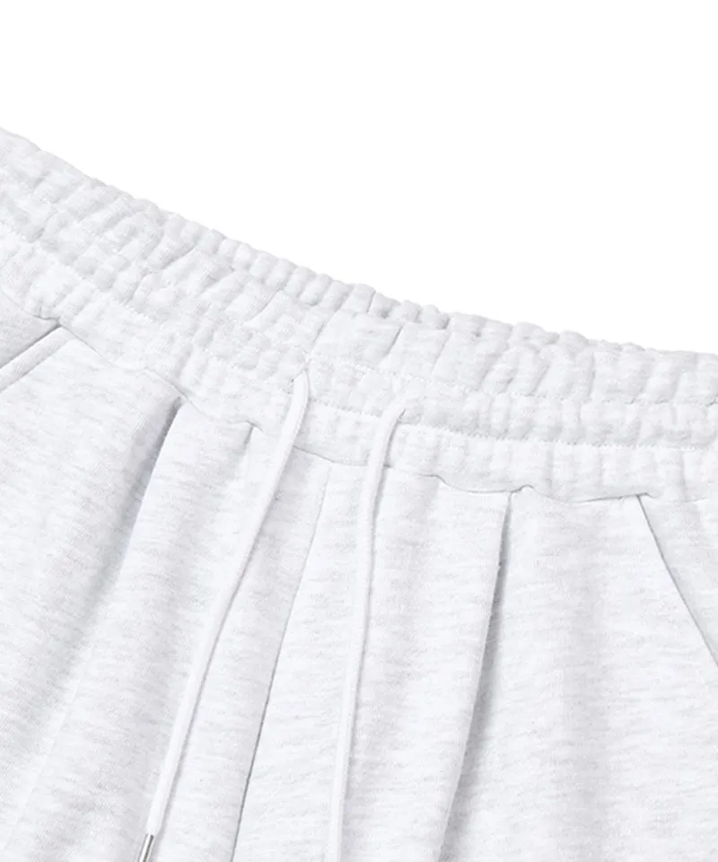 MACKY Golf: Delight Sweat Short Pants - Light Gray
