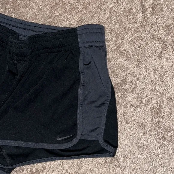 💜Nike athletic shorts