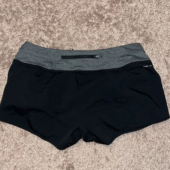 💜Nike athletic shorts