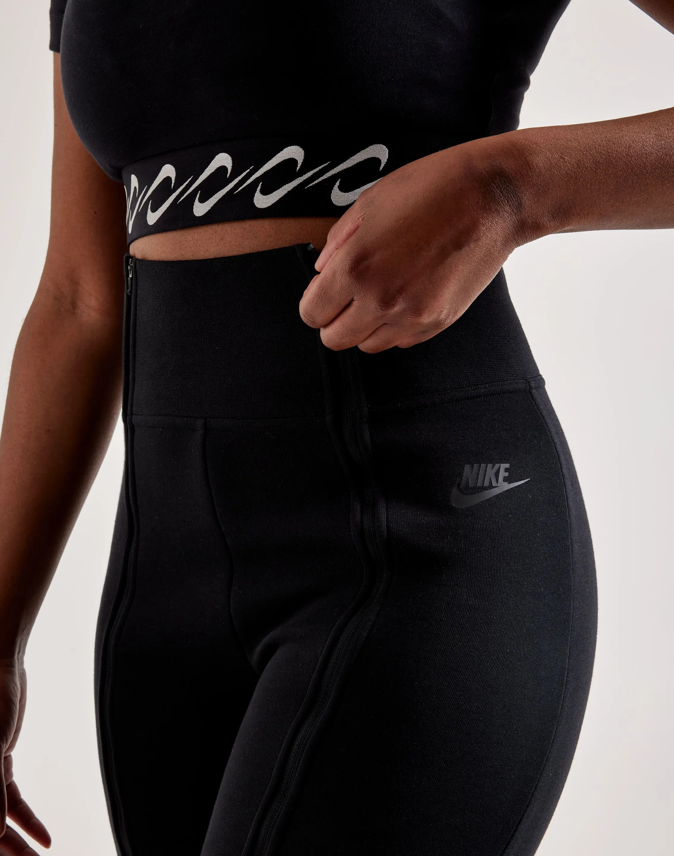 Nike Tech Fleece High-Waisted Slim Zip Pants