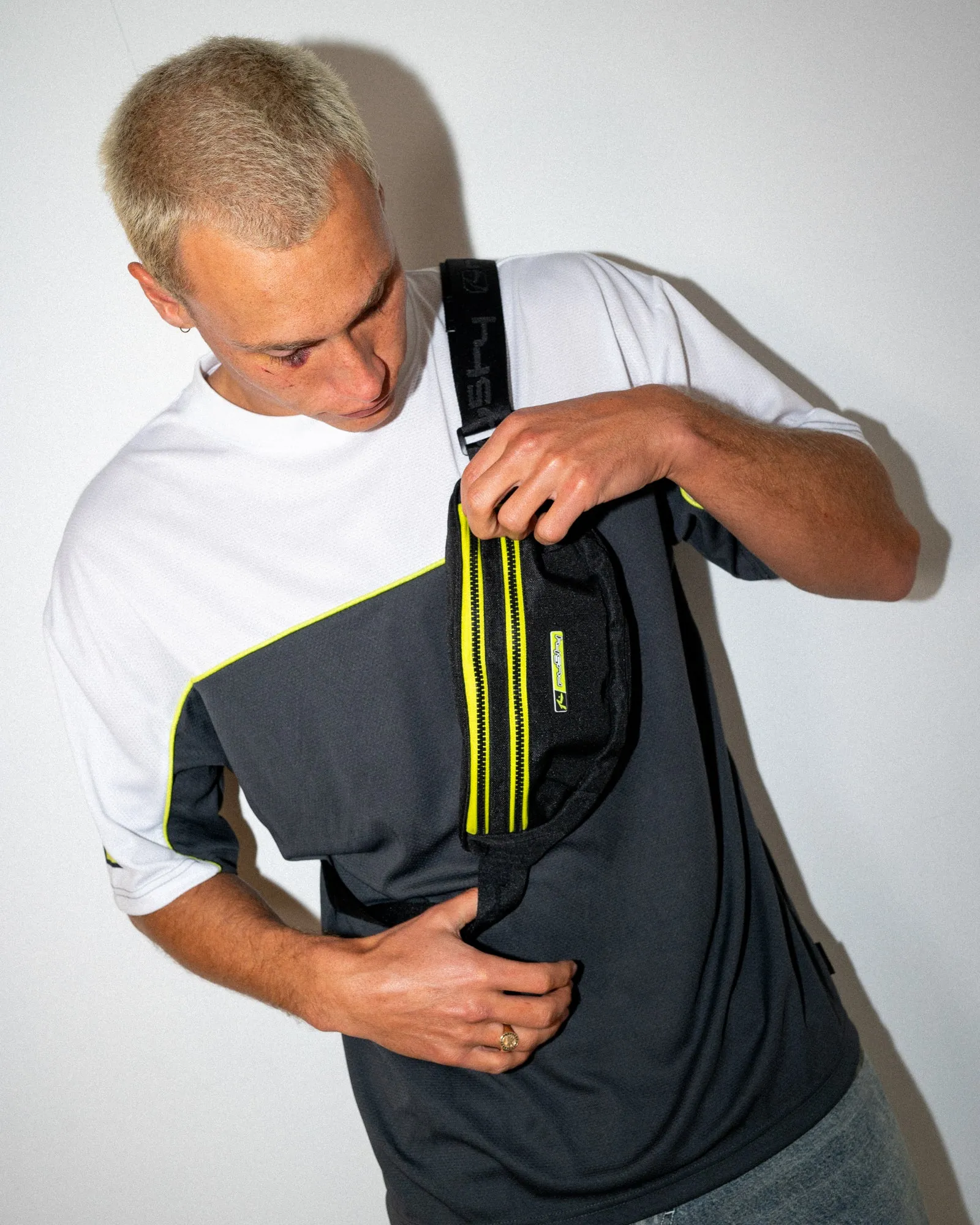 OBLIVION SPORTS JERSEY