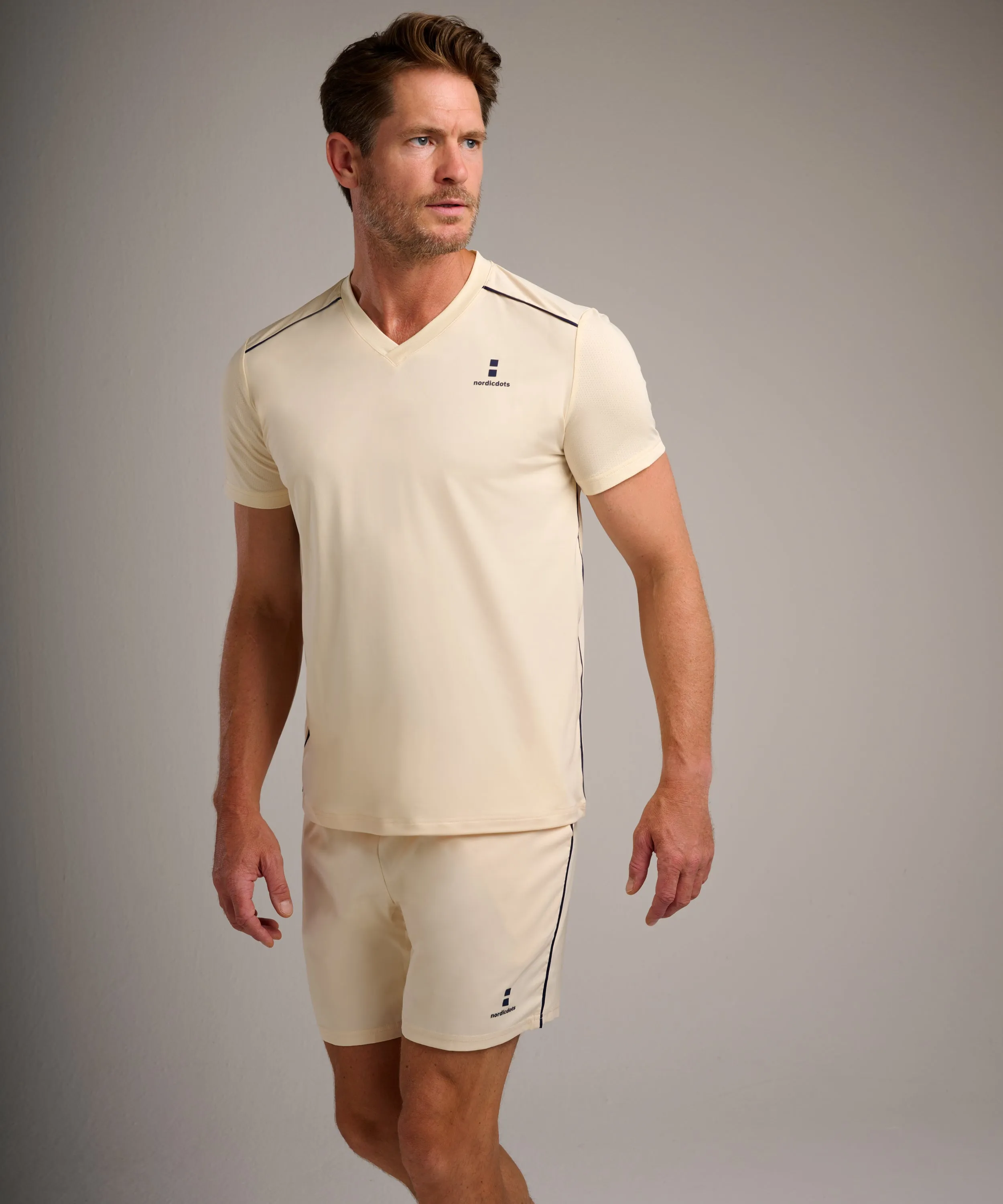 Performance V-Tee Yellow Breeze