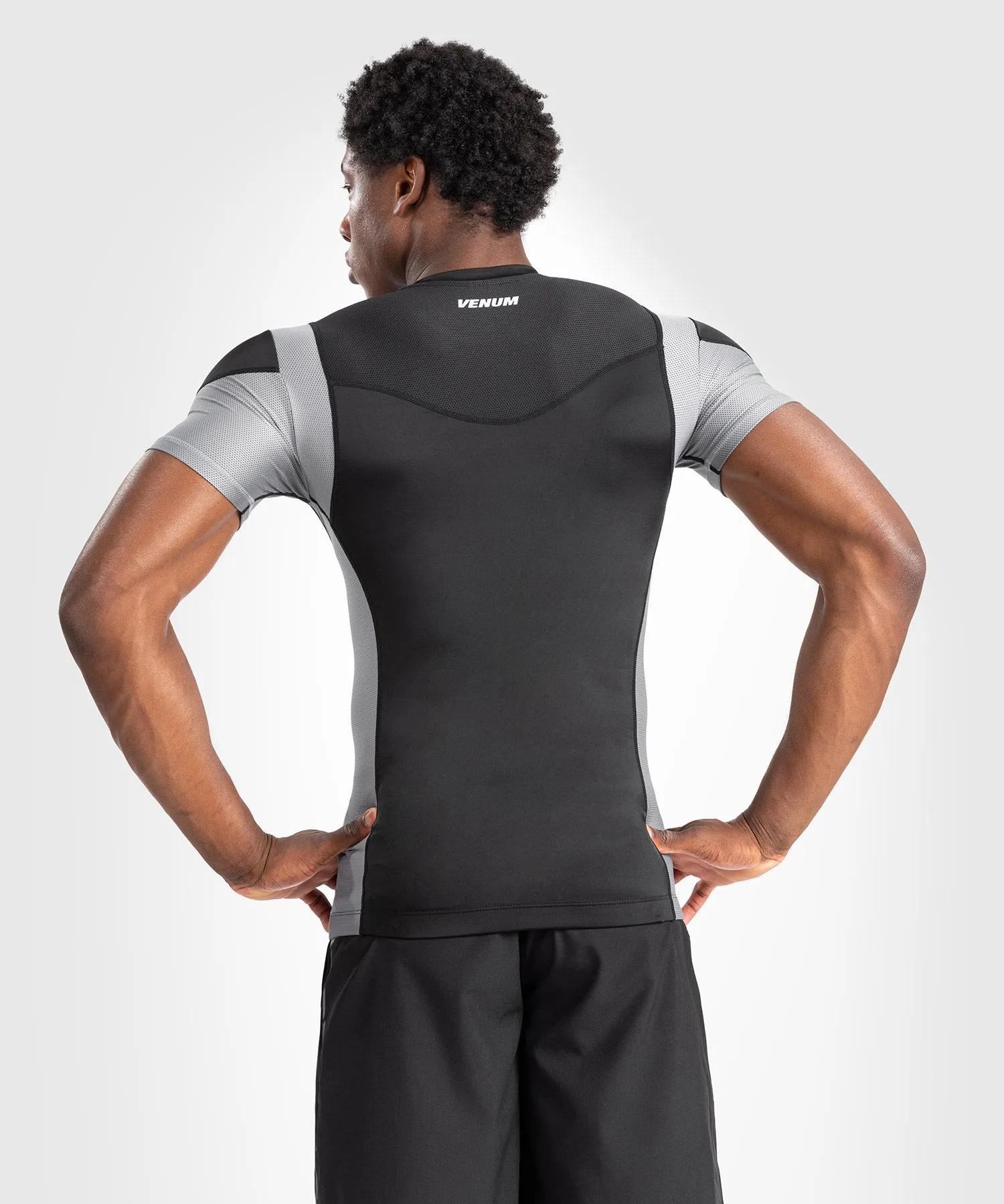 Rashguard À Manches Courtes pour Hommes Venum Tempest - Noir/Gris