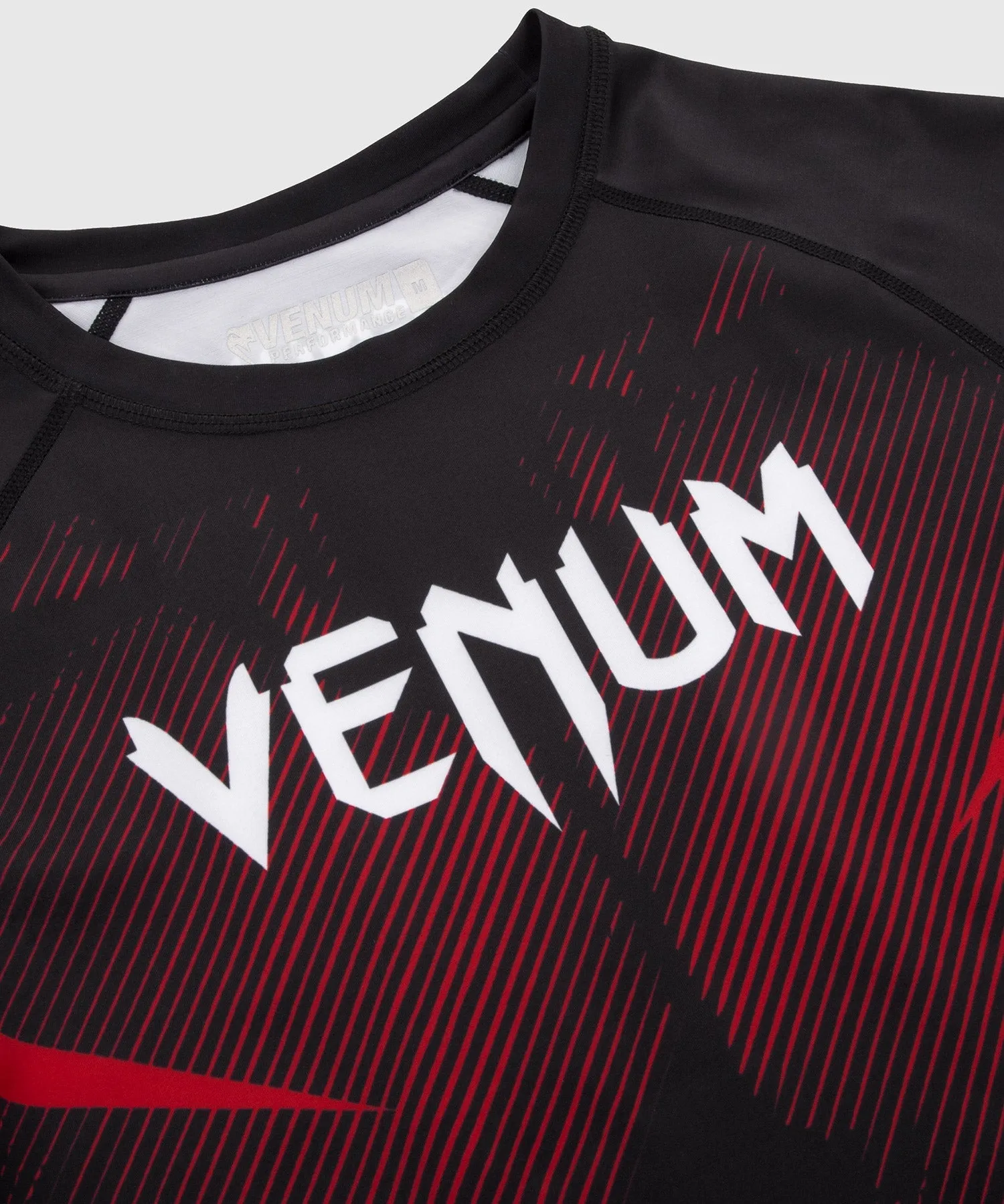 Rashguard Venum NoGi 2.0 - Manches courtes Approuvé IBJJF - Noir