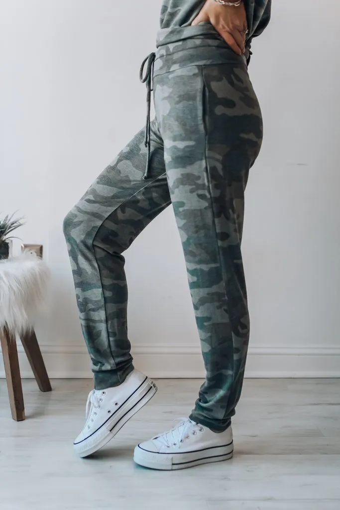 Round Neck Short Sleeve Trousers Two-piece Camouflage Leisure Sportswear