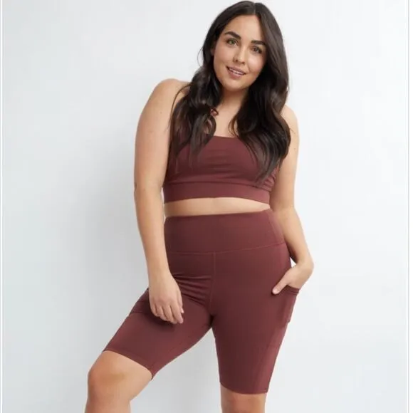 savvi XL Sahara Athletic Work out Stretch Bike Shorts in Rust