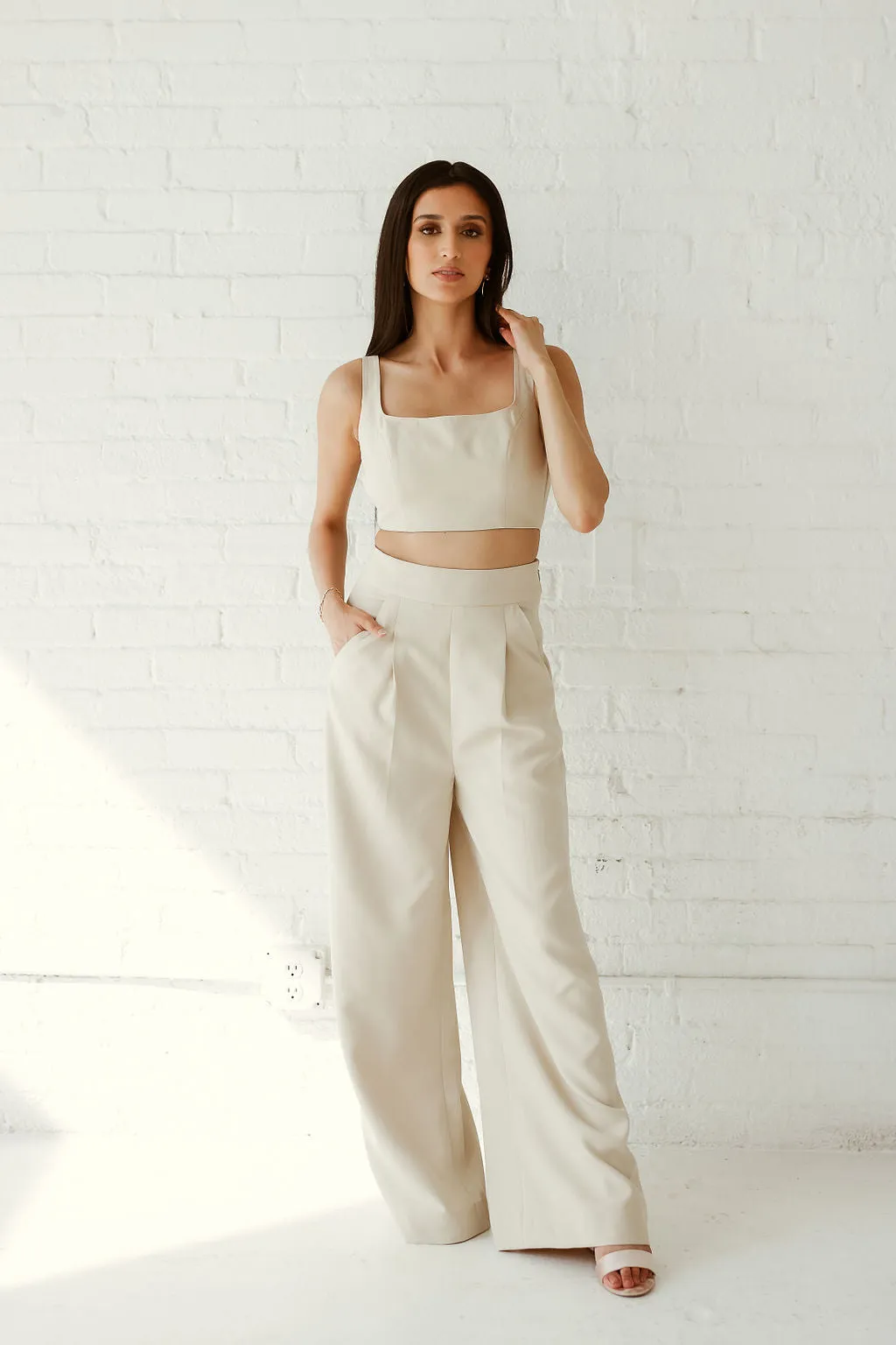 Sleeveless Adjustable Blouse