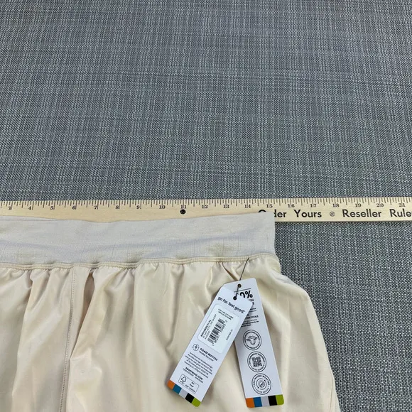Smartwool Shorts Womens XL Intraknit Active Lined Mid Rise Almond Athletic New