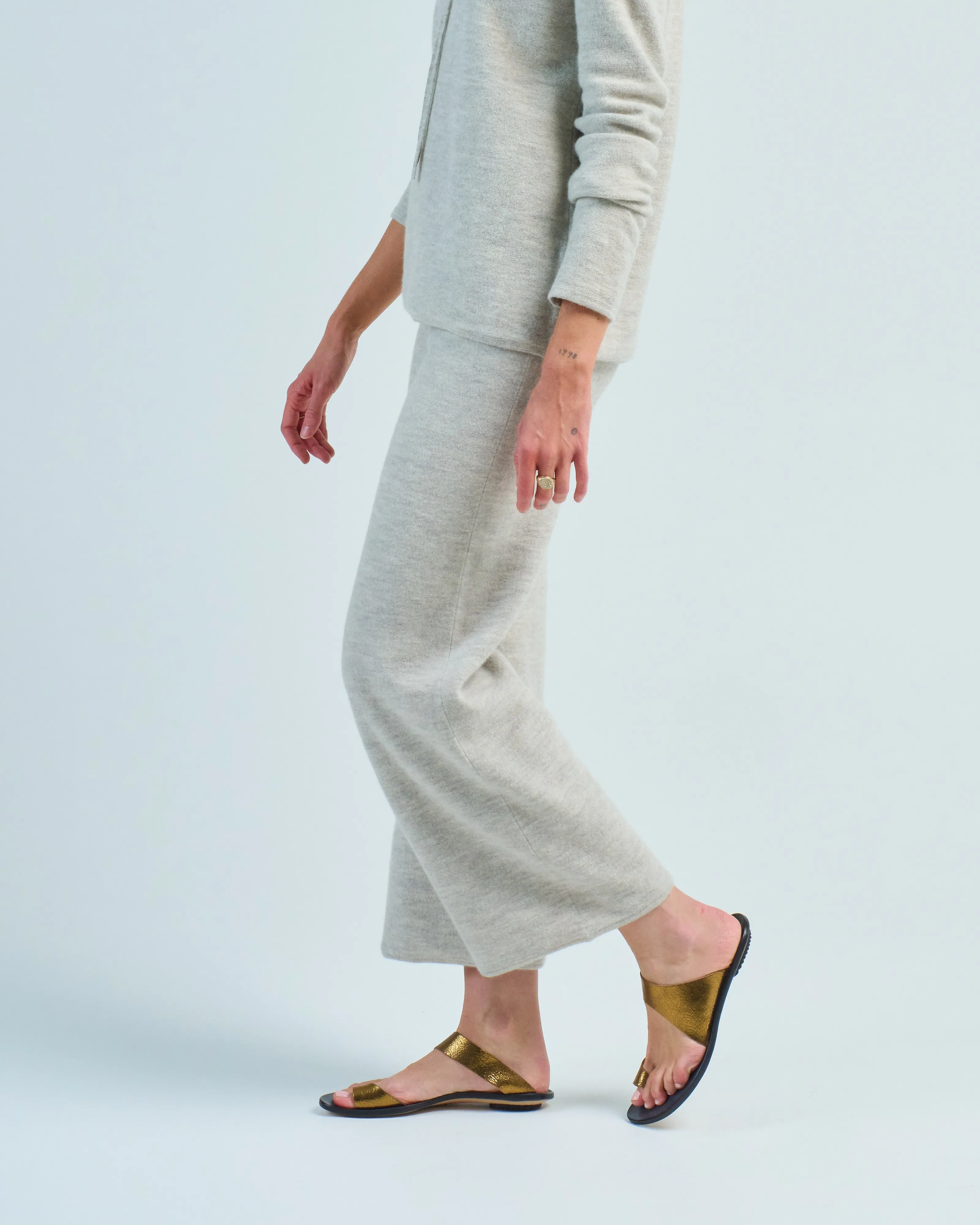 straight pants