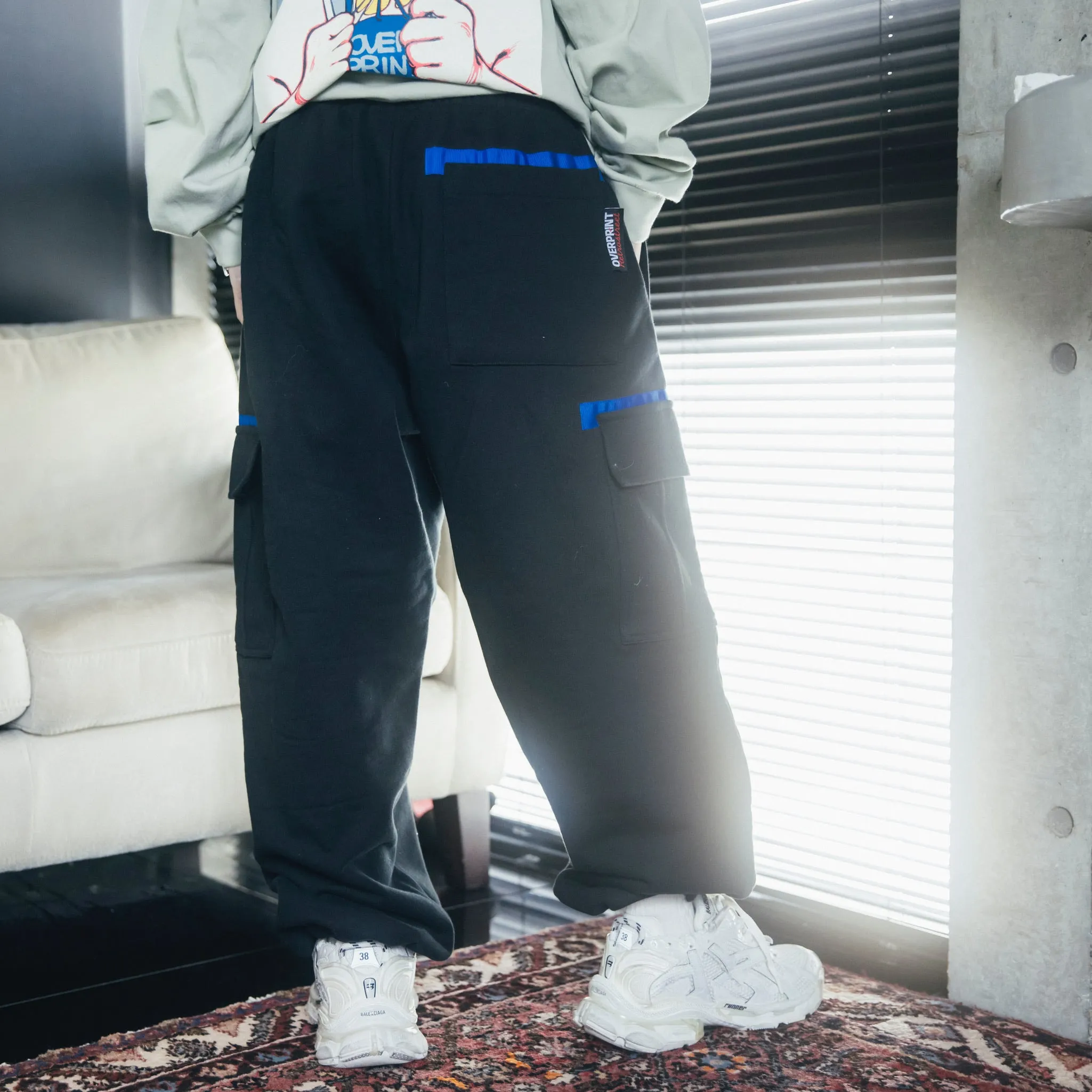 sweat cargo pants black
