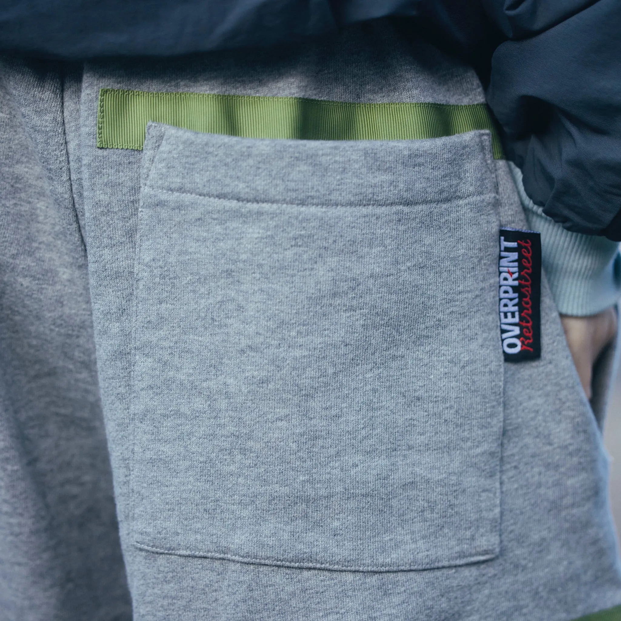 sweat cargo pants gray