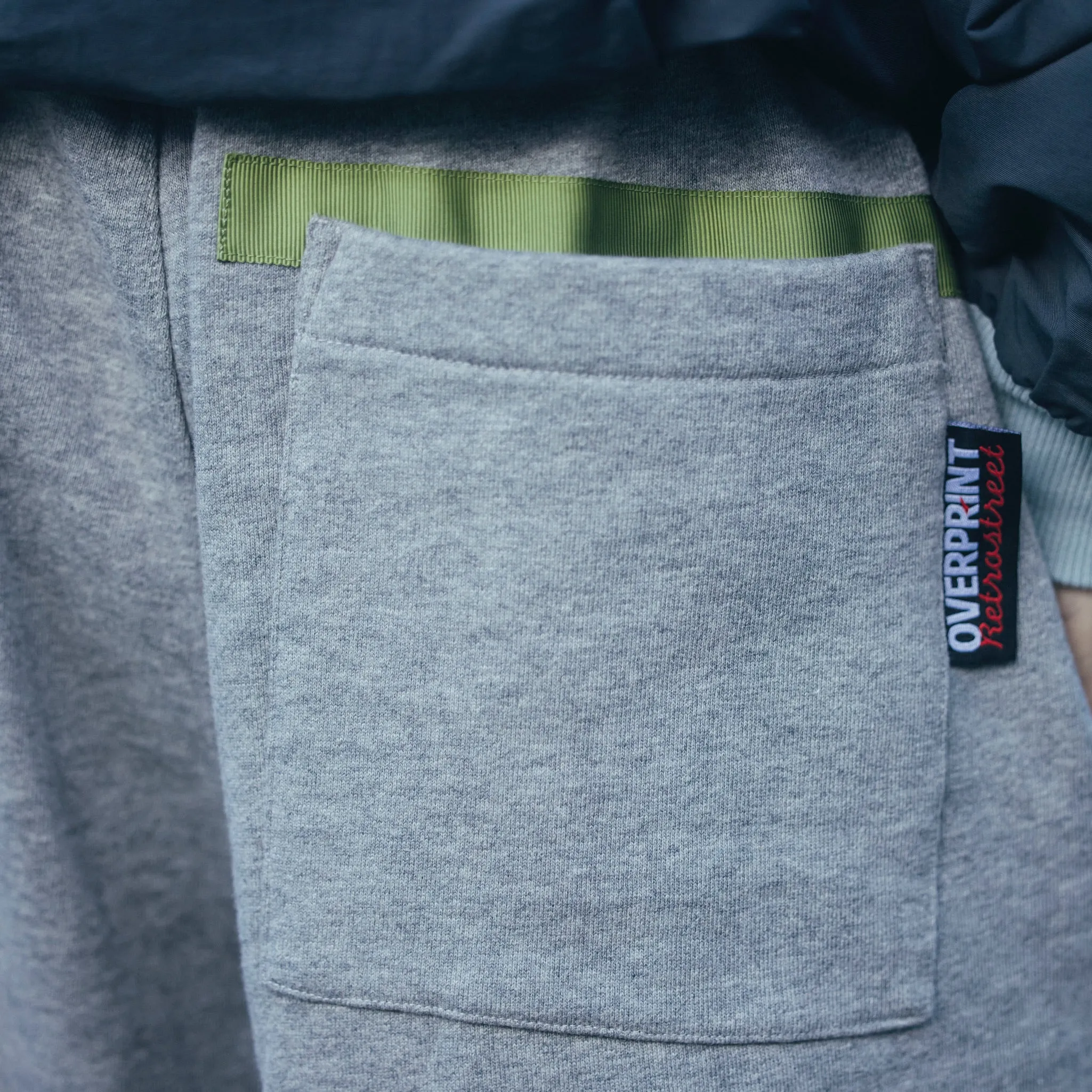 sweat cargo pants gray