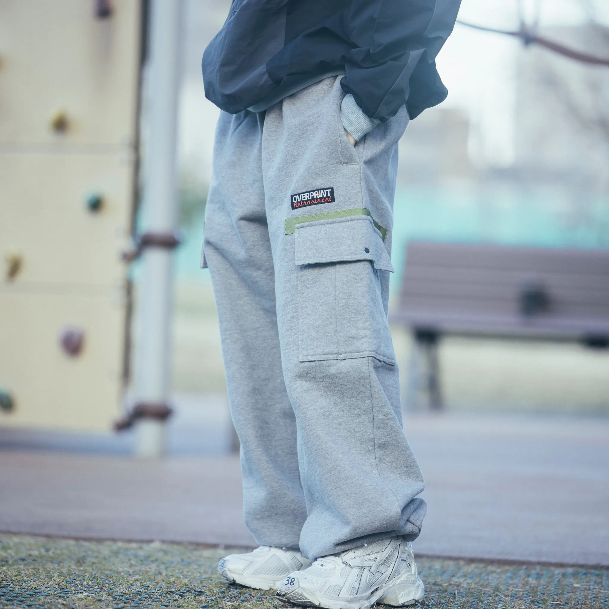 sweat cargo pants gray