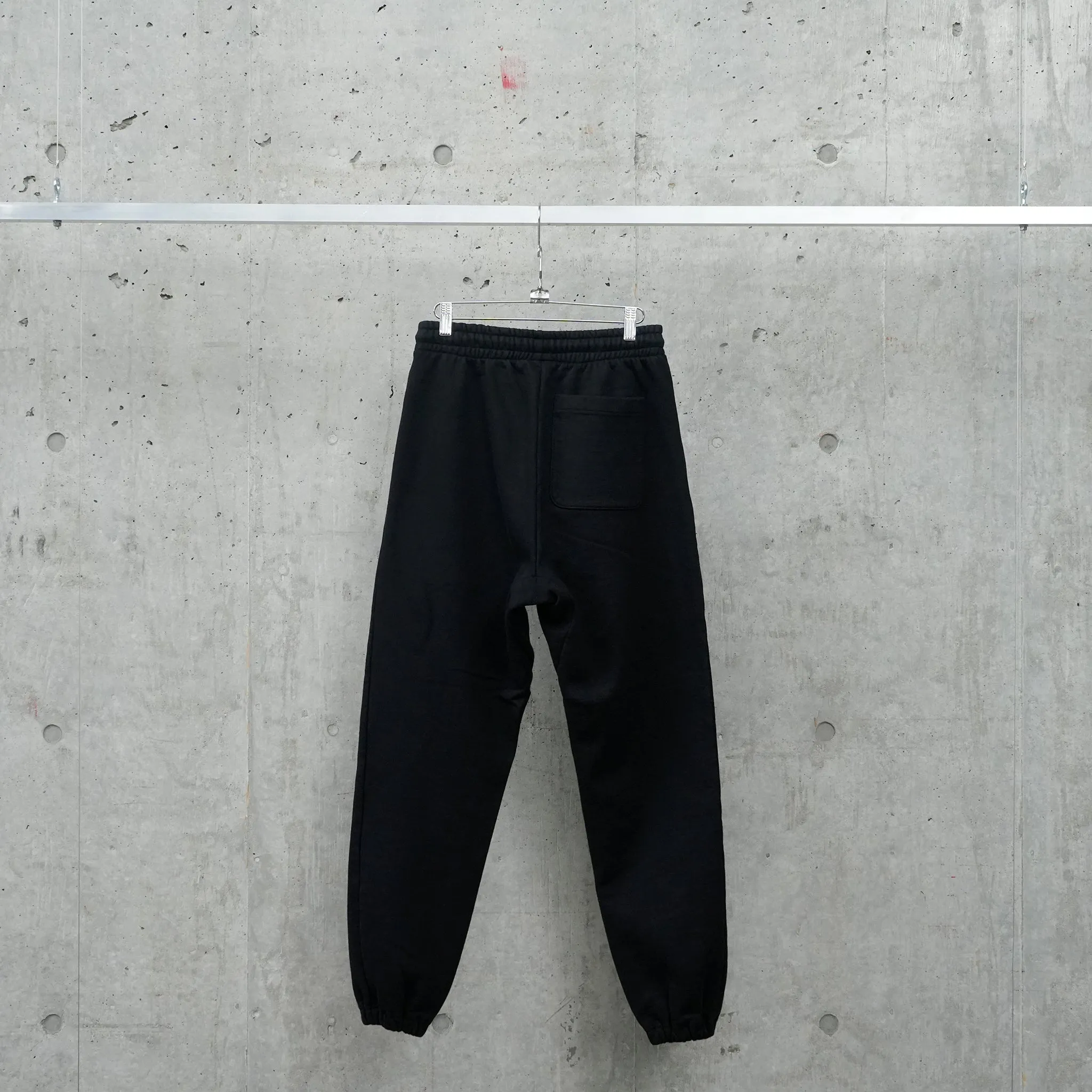 SWEAT PANTS / BLACK