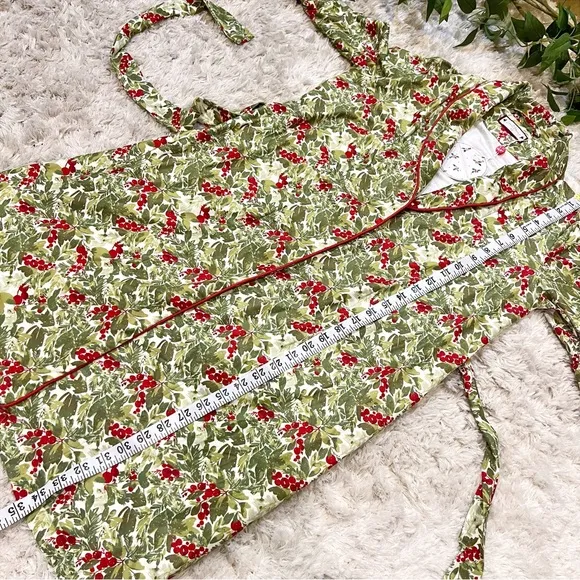 SWEETHONEY WOMEN'S ROBE - HOLIDAY FOLIAGE CHRISTMAS ROBE NWT
