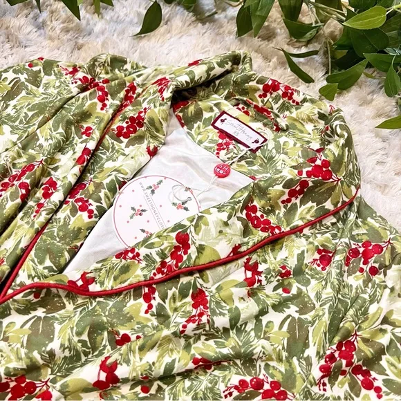 SWEETHONEY WOMEN'S ROBE - HOLIDAY FOLIAGE CHRISTMAS ROBE NWT