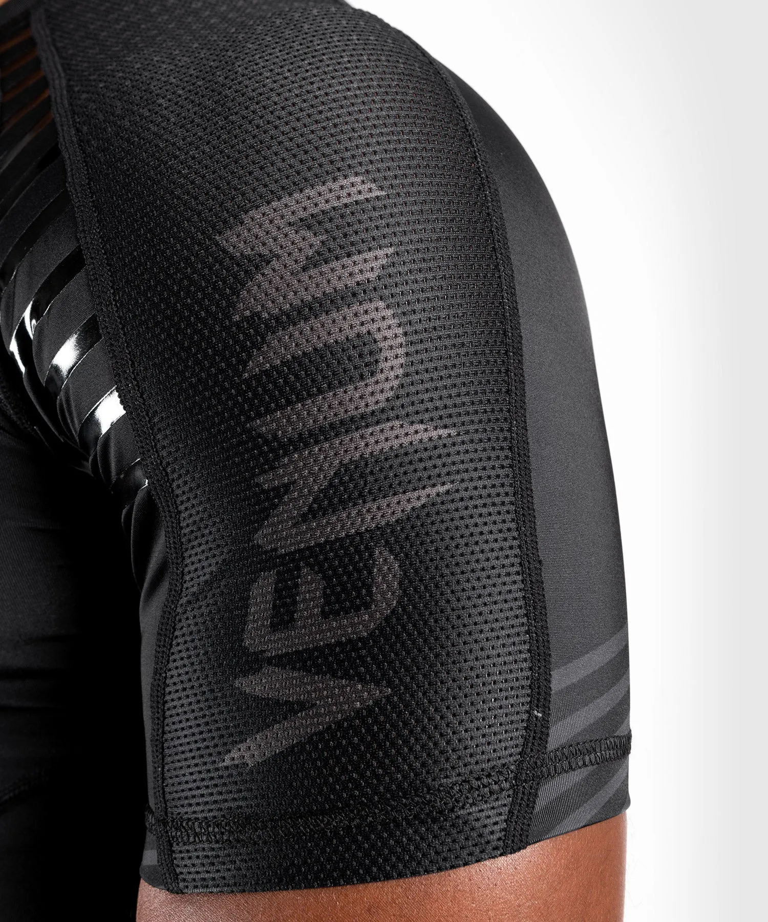 T-shirt de compression Venum Skull - Manches courtes - Noir/Noir