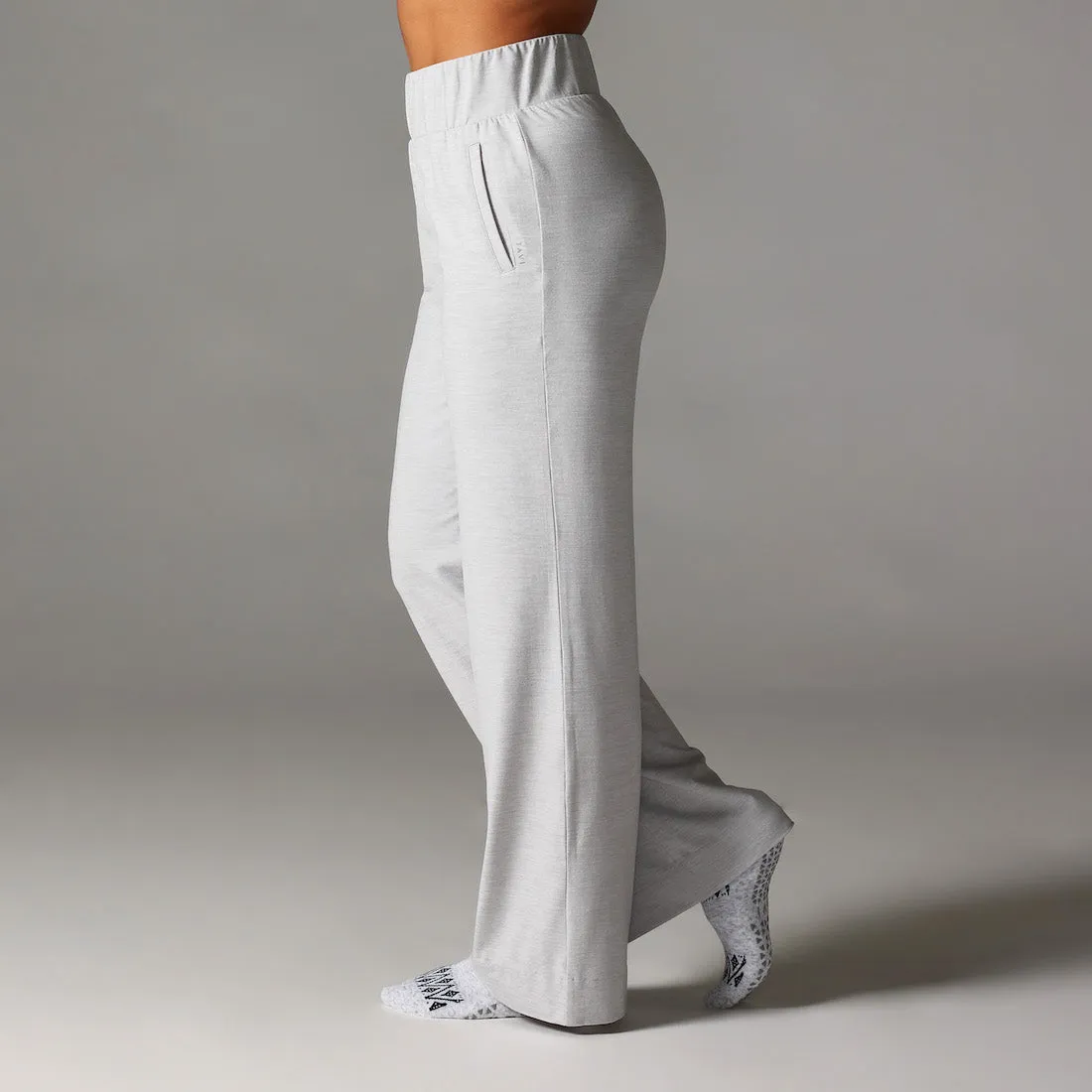TAVI Tec Knit Wide Leg Pant