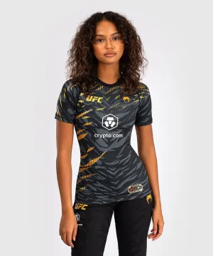 UFC Fusion by Venum Authentic Fight Night Korte Mouwen Performance Rashguard voor Dames - Champion