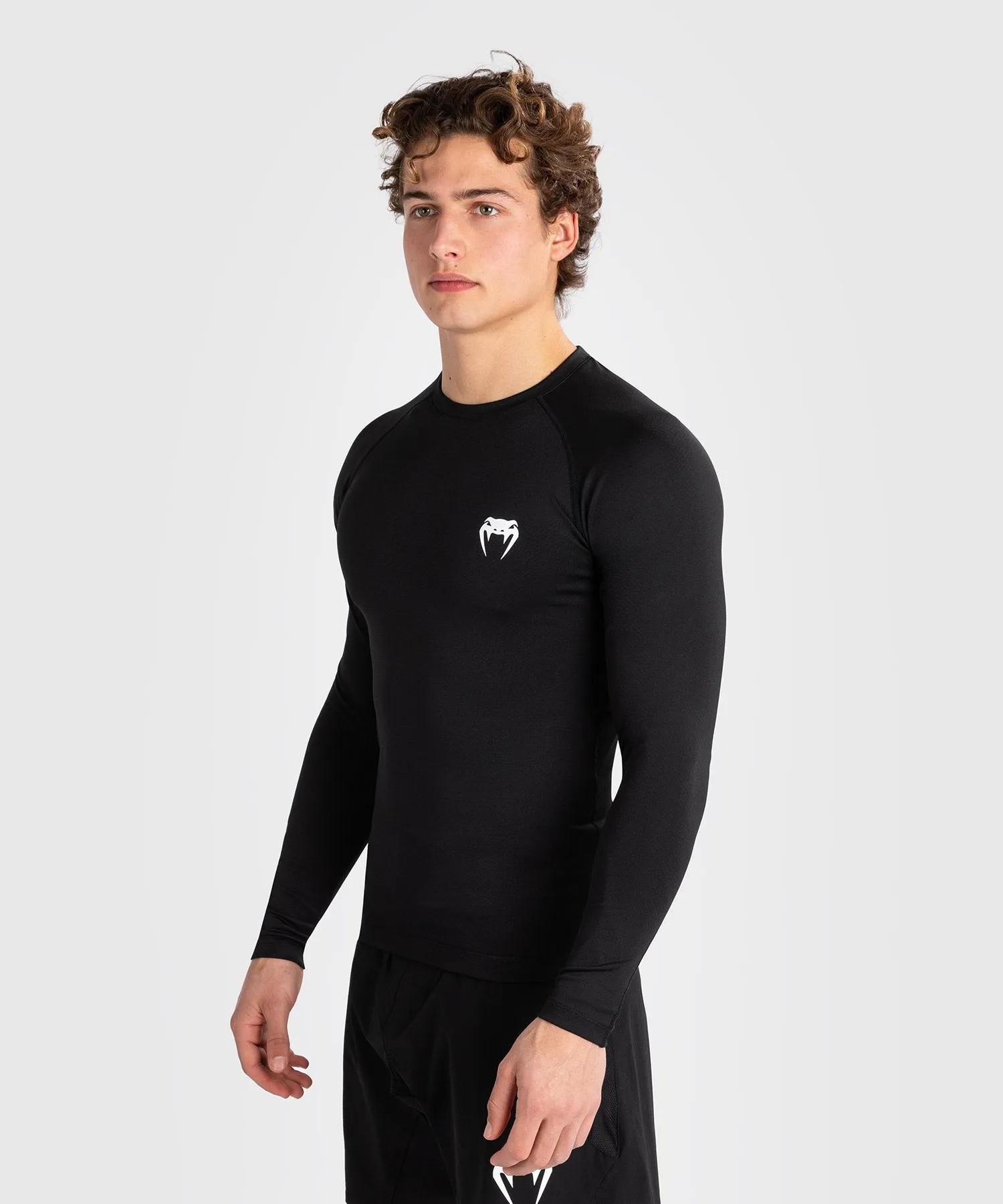 Venum Contender Rashguard a maniche lunghe da uomo - Nero/Bianco