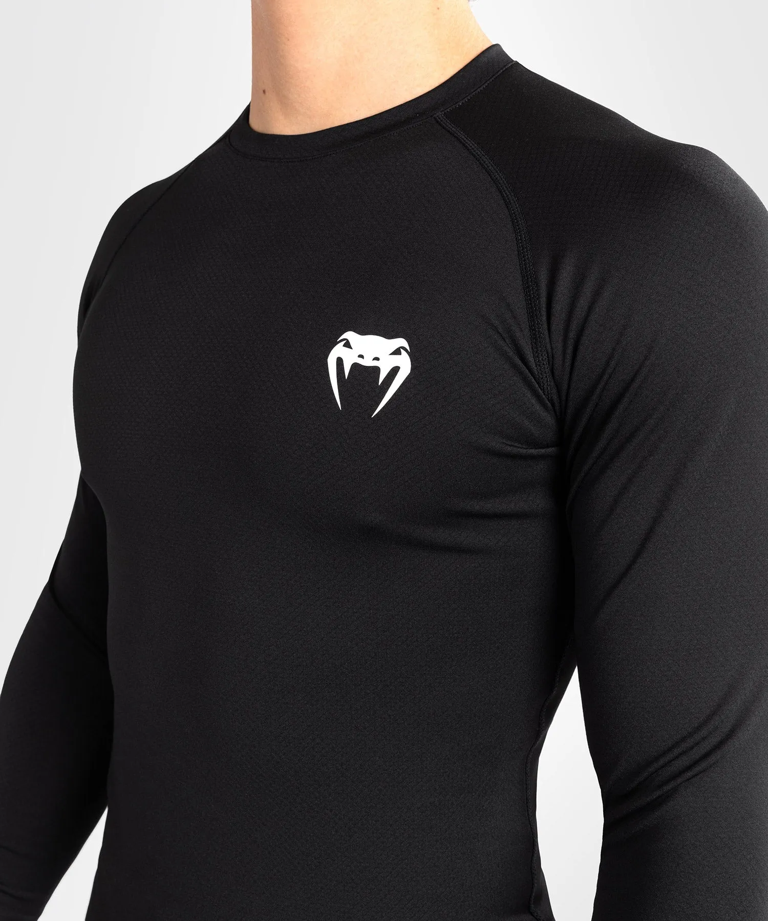 Venum Contender Rashguard a maniche lunghe da uomo - Nero/Bianco
