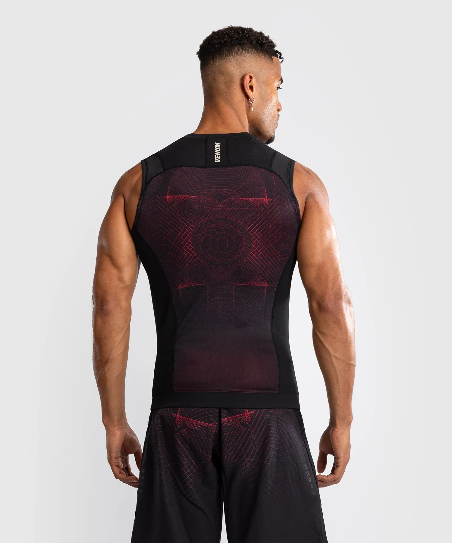 Venum G-Fit Air Rashguard Senza Maniche da Uomo - Nero Profondo/Rosso Fuoco