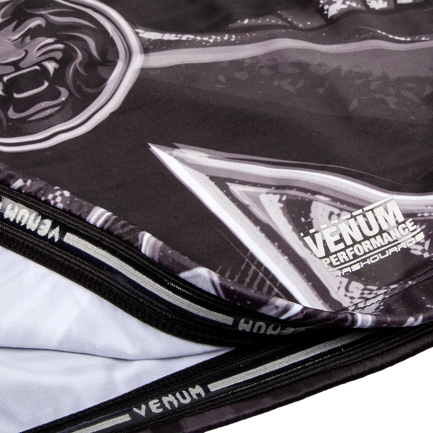 Venum Gladiator 3.0 Rashguard - zwart/wit - korte mouwen