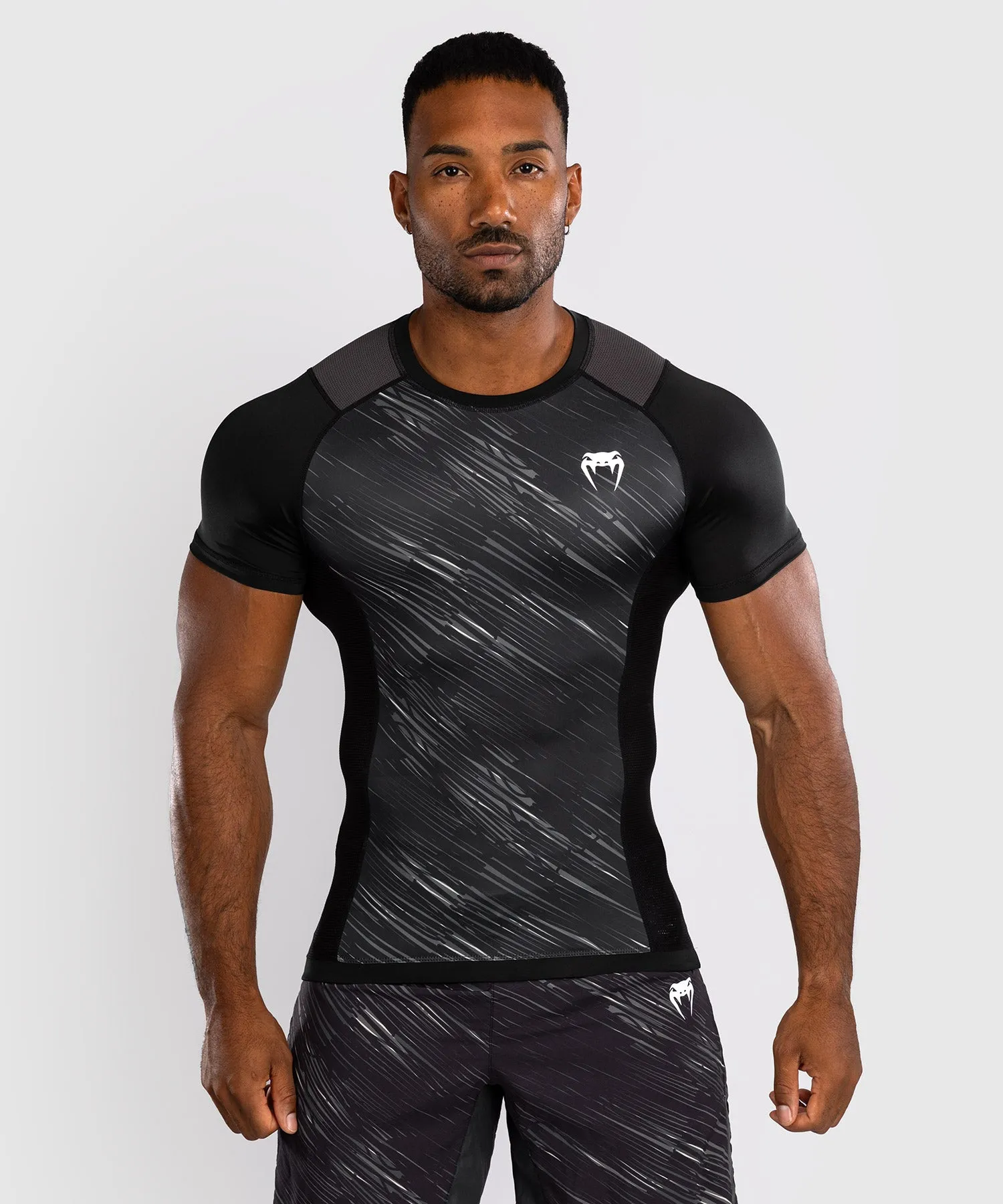 Venum Rapid Korte Mouwen Rashguard - Zwart/Stormgrijs