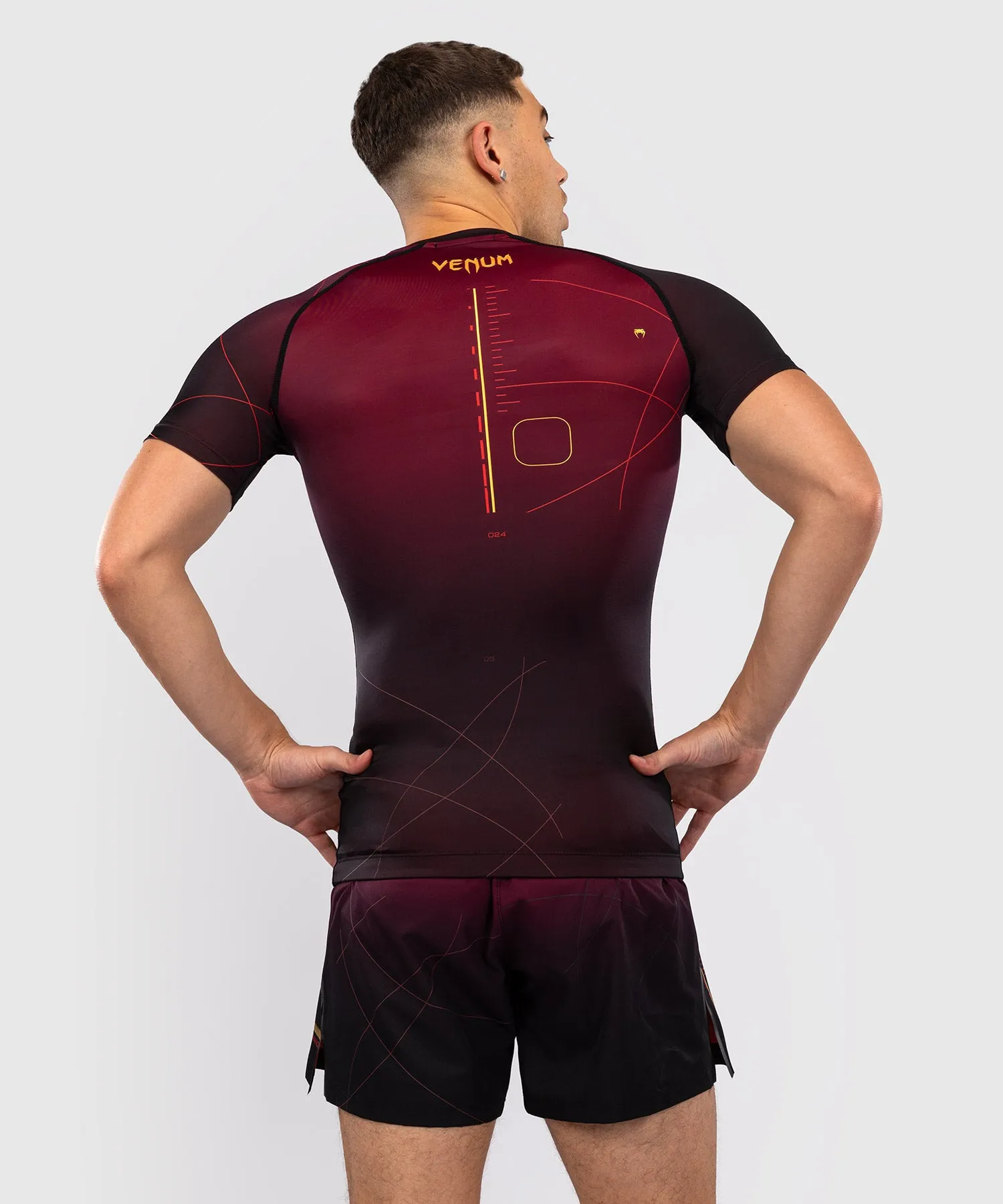 Venum Tactical XT Heren-Rashguard met korte mouwen - Zwart/Bourgondië/Goud