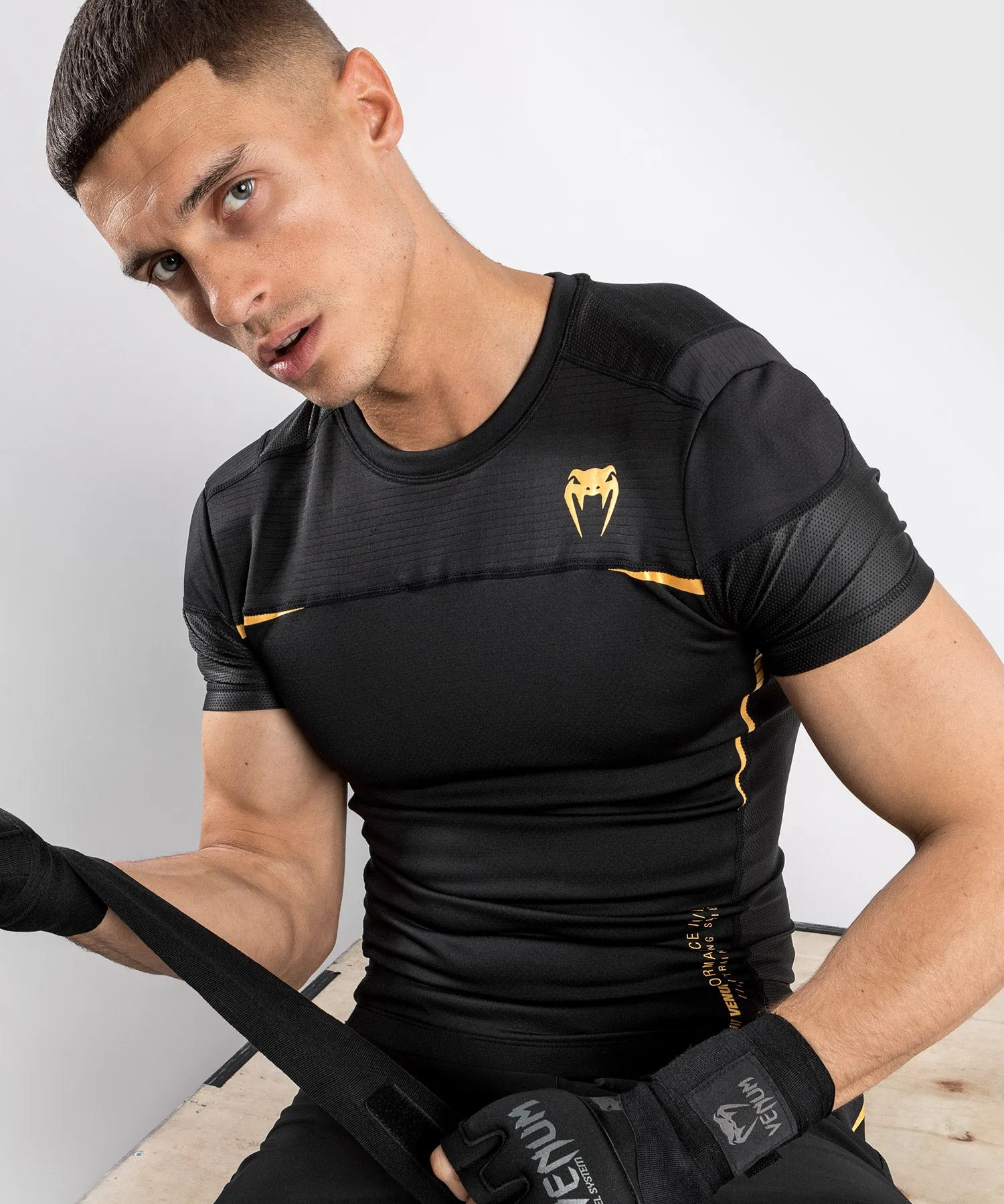 Venum Tempest 2.0 Compressieshirt (korte mouwen) - Zwart/Goud