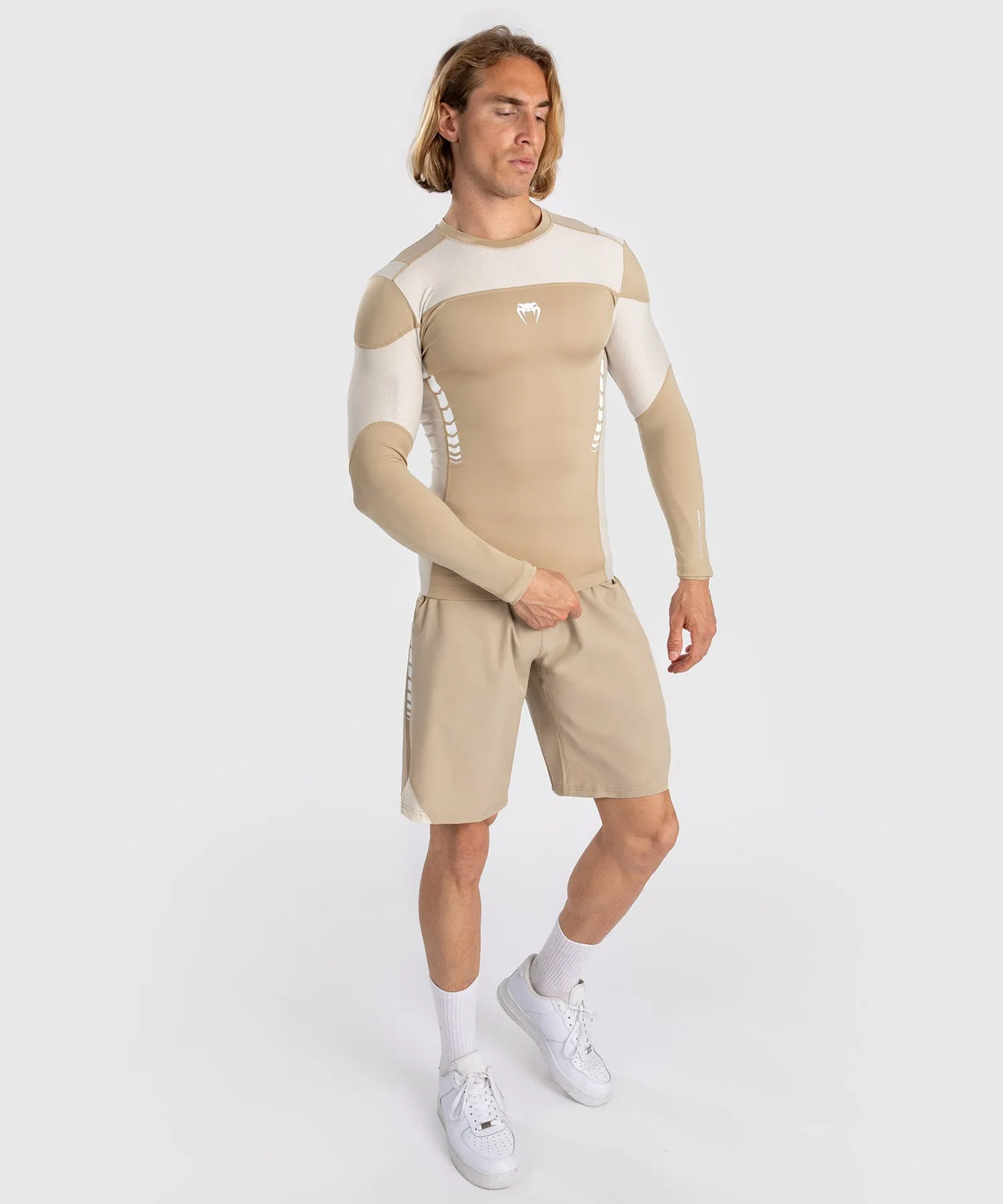 Venum Tempest Heren Lange Mouwen Rashguard - Beige/Zand