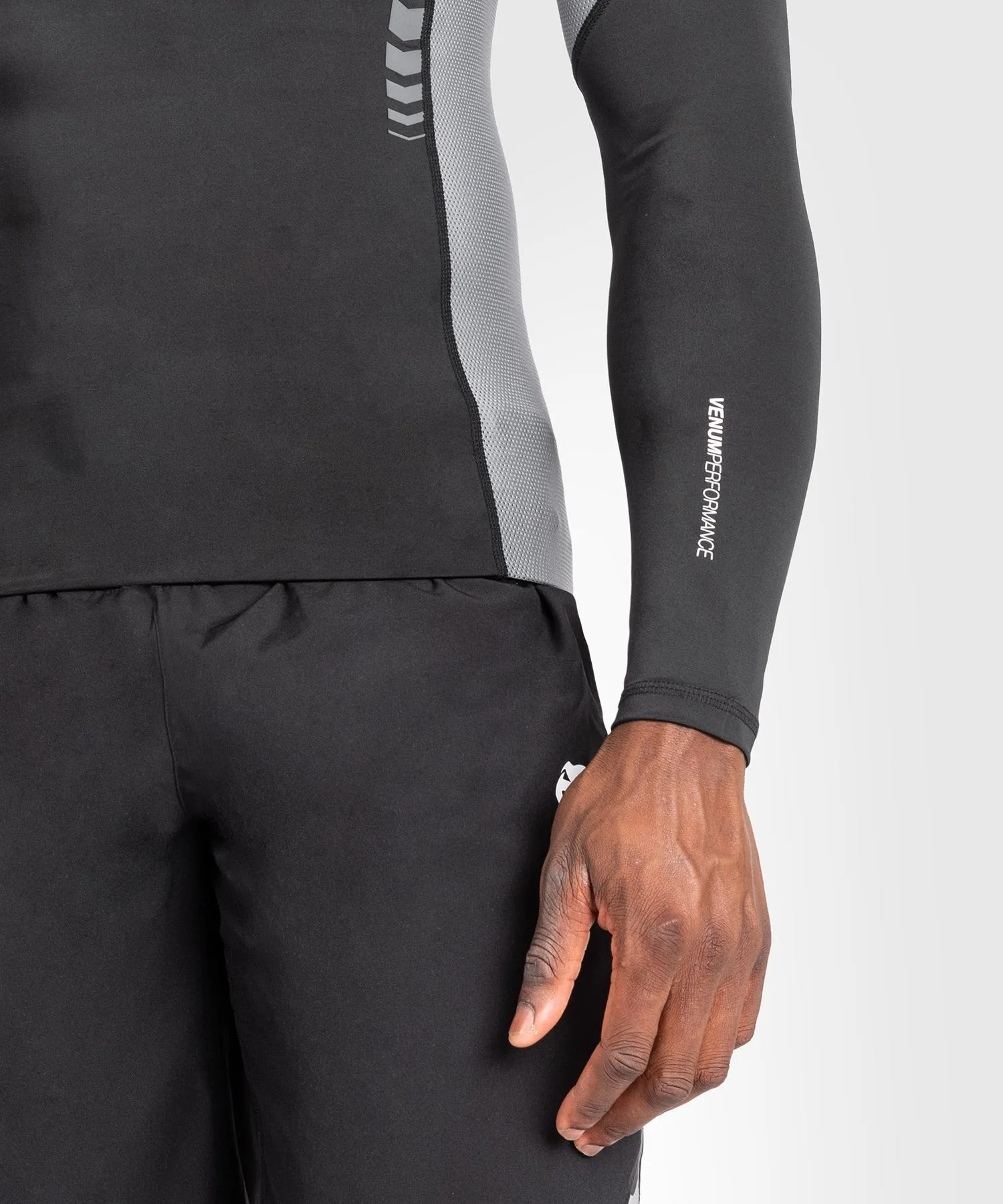 Venum Tempest Heren Lange Mouwen Rashguard - Zwart/Grijs