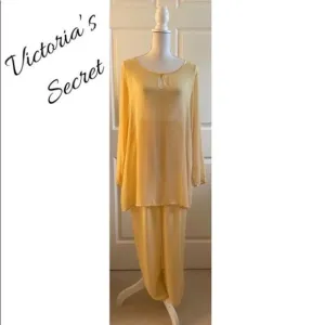 Victoria’s Secret Loungewear