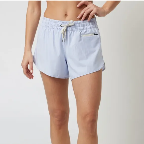 Vuori Clementine 2.0 Shorts in Peri Size X Large NWT