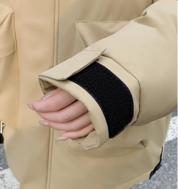 Water-Resistant Hooded Puffer Jacket Suitable for Climbing