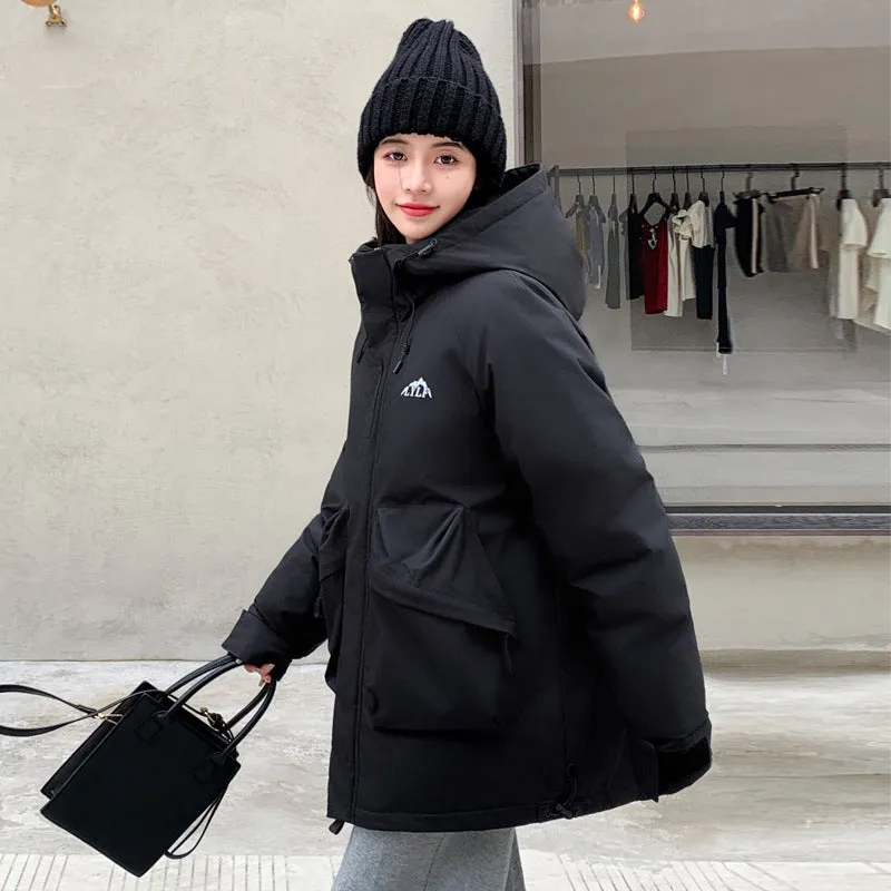 Water-Resistant Hooded Puffer Jacket Suitable for Climbing